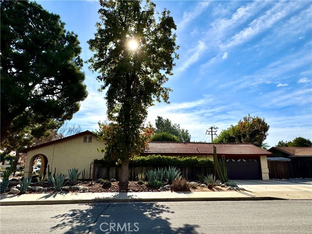 Detail Gallery Image 21 of 22 For 1713 Shenandoah Dr, Claremont,  CA 91711 - 4 Beds | 2 Baths