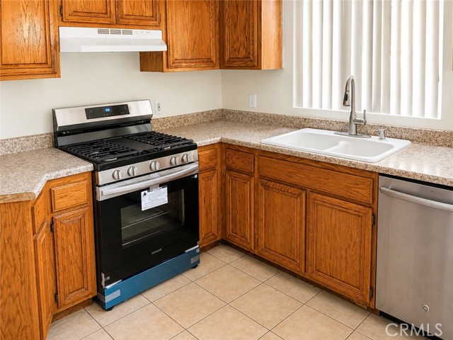 715 S Walnut AVE Unit: 3