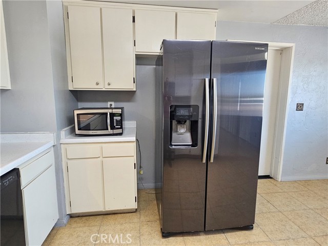 Detail Gallery Image 13 of 36 For 5734 Wainwright Ave, Twentynine Palms,  CA 92277 - 3 Beds | 2 Baths