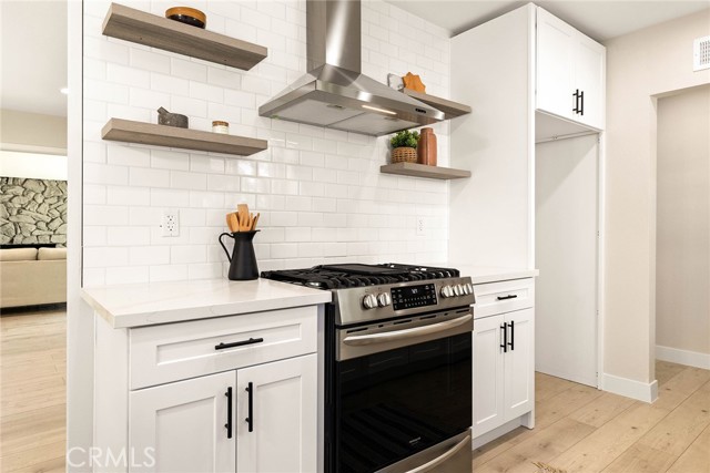 13916 Beaver Street photo 6