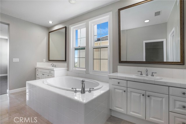 Detail Gallery Image 15 of 18 For 15 via Abajar, San Clemente,  CA 92673 - 5 Beds | 3/1 Baths