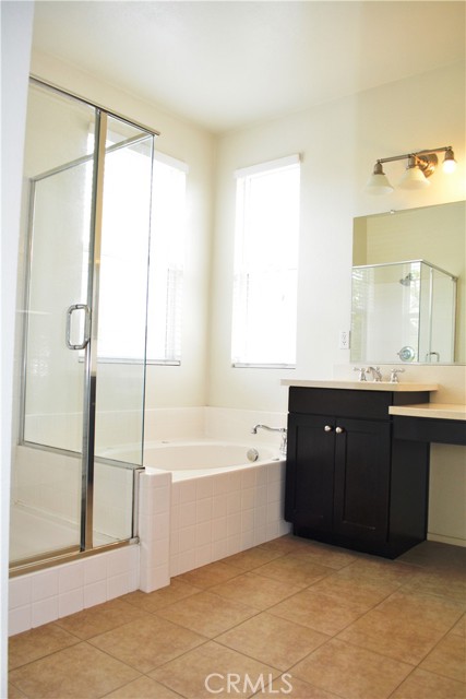 11159 FLORENCE Lane, Loma Linda CA: https://media.crmls.org/medias/17b4b4b3-5d43-42b9-8755-9131c62f6093.jpg