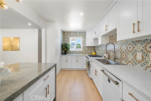 Detail Gallery Image 6 of 31 For 13112 Palomar St, Westminster,  CA 92683 - 3 Beds | 2 Baths