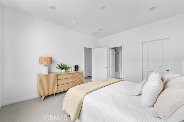 Detail Gallery Image 18 of 25 For 9423 1/2 N Sepulveda Blvd. #3,  North Hills,  CA 91343 - 2 Beds | 2/1 Baths