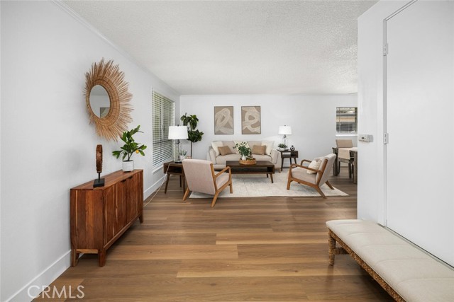 Detail Gallery Image 17 of 73 For 4236 Larwin, Cypress,  CA 90630 - 4 Beds | 2/1 Baths