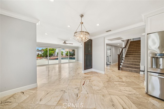 Detail Gallery Image 9 of 32 For 25101 Northrup Dr, Laguna Hills,  CA 92653 - 5 Beds | 3 Baths