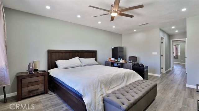 Detail Gallery Image 25 of 65 For 42060 Shadow Ln, Hemet,  CA 92544 - 4 Beds | 2 Baths