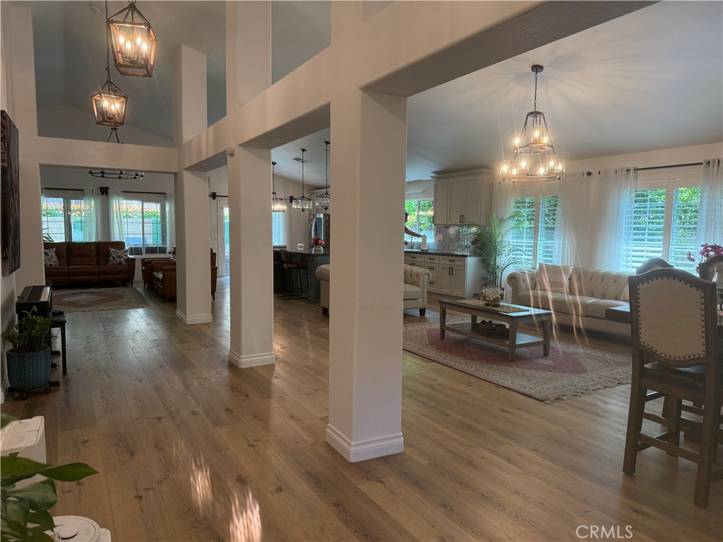 328 Selkirk Drive