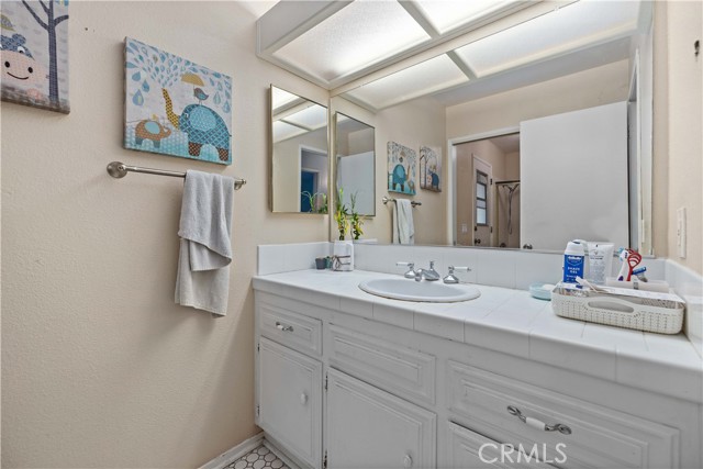 Detail Gallery Image 19 of 30 For 44239 Ruthron Ave, Lancaster,  CA 93536 - 3 Beds | 2 Baths