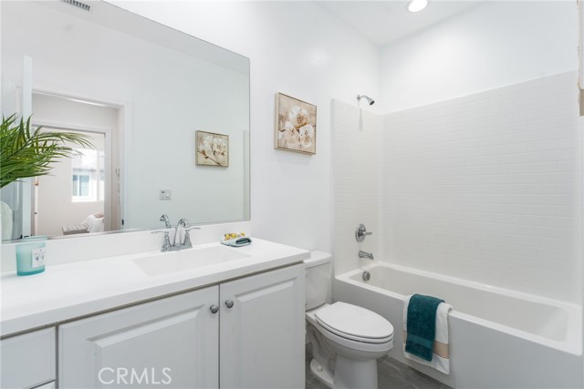 Detail Gallery Image 15 of 18 For 3561 E Moonlight St #5,  Ontario,  CA 91761 - 3 Beds | 2/1 Baths