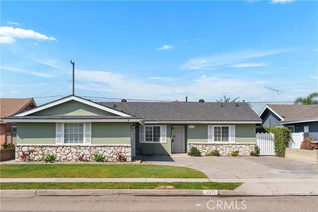 Detail Gallery Image 1 of 1 For 12871 Spring St, Garden Grove,  CA 92845 - 3 Beds | 2 Baths