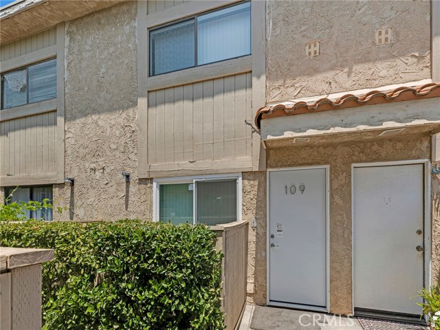 Detail Gallery Image 23 of 29 For 9834 Sepulveda Bld #109,  North Hills,  CA 91343 - 2 Beds | 2 Baths