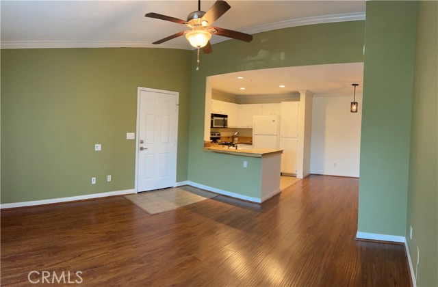 2040 Las Colinas Circle #304, Corona, CA, 92879 2040 Las Colinas Circle #304, Corona, CA, 92879