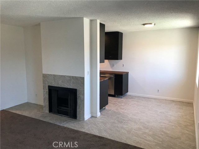 Detail Gallery Image 2 of 19 For 454 E Avenue Q3 #7,  Palmdale,  CA 93550 - 2 Beds | 2 Baths