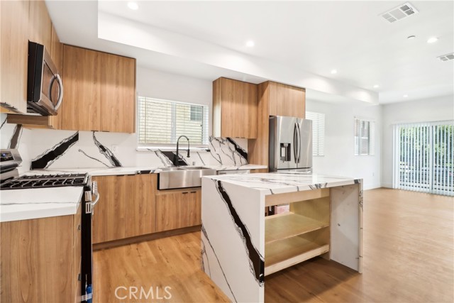 Detail Gallery Image 16 of 16 For 4514 St Elmo Dr, Los Angeles,  CA 90019 - 3 Beds | 2/1 Baths