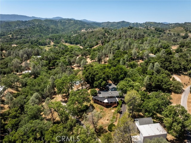 Detail Gallery Image 3 of 27 For 5525 Whispering Pines Ln, Paso Robles,  CA 93446 - 2 Beds | 2 Baths
