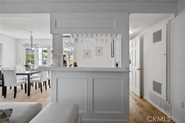 Detail Gallery Image 25 of 53 For 4420 Conchita, Tarzana,  CA 91356 - 4 Beds | 3 Baths