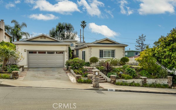 5916 Clint Place, Rancho Palos Verdes, California 90275, 4 Bedrooms Bedrooms, ,2 BathroomsBathrooms,Residential,Sold,Clint,PV17004316