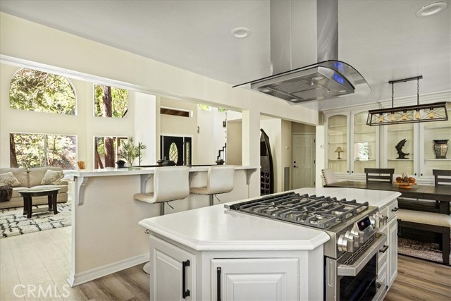 28670 Shenandoah Drive, Lake Arrowhead, CA 92352