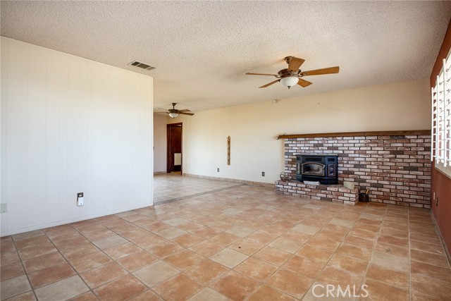 Detail Gallery Image 11 of 36 For 61261 Onaga Trl, Joshua Tree,  CA 92252 - 3 Beds | 2 Baths