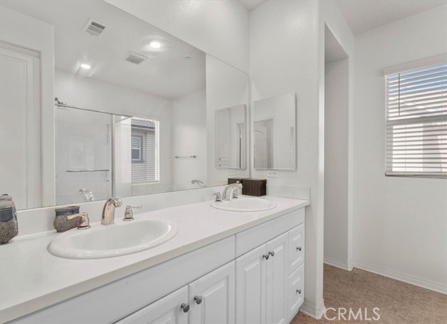 Detail Gallery Image 19 of 31 For 15993 Huckleberry Ave, Chino,  CA 91708 - 3 Beds | 2/1 Baths