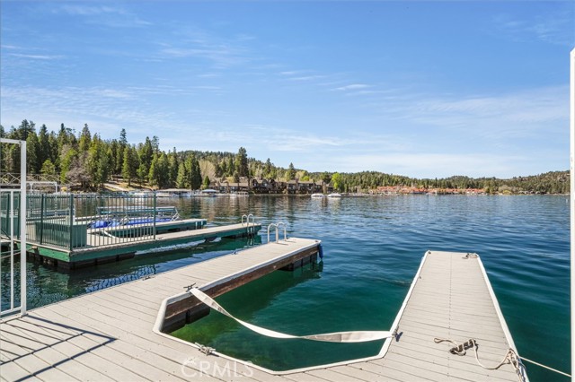 Detail Gallery Image 43 of 53 For 244 John Muir, Lake Arrowhead,  CA 92352 - 5 Beds | 3/1 Baths