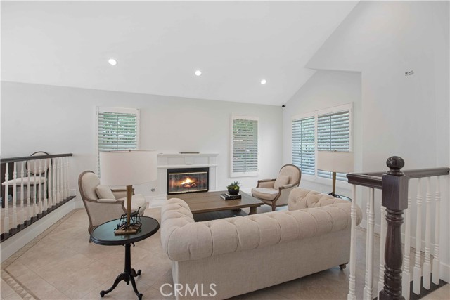 3514 Three Springs Drive, Westlake Village CA: https://media.crmls.org/medias/17bf3ec8-9ab8-47da-9605-69e30a6d5f43.jpg