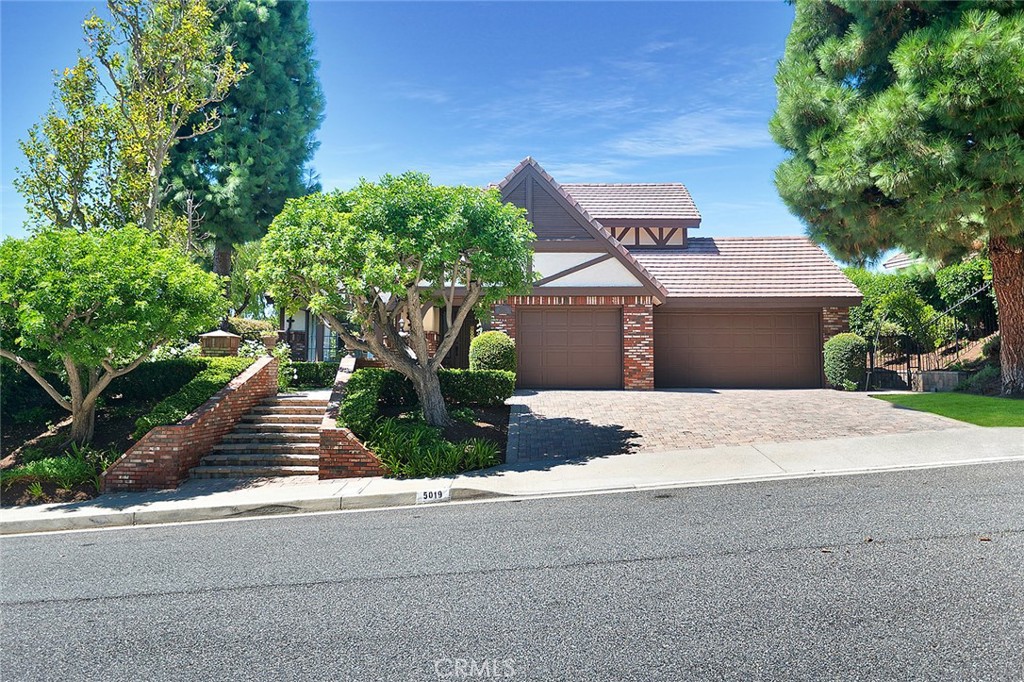 5019 E Fairfield Street, Anaheim Hills, CA 92807