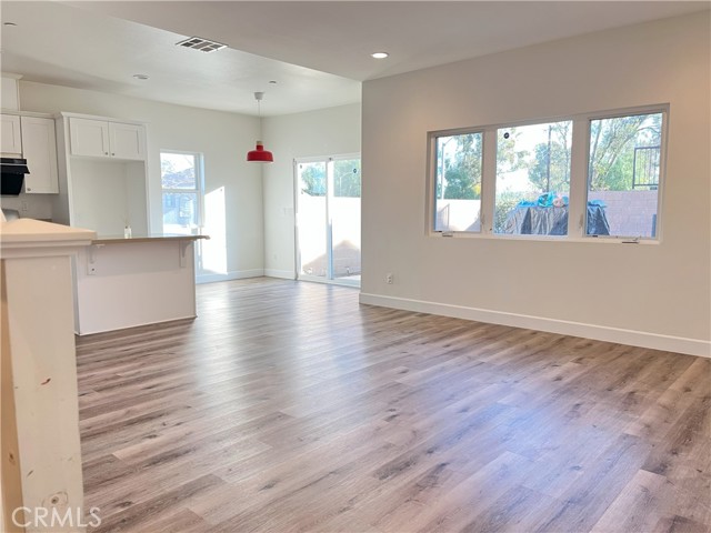 Detail Gallery Image 4 of 36 For 4491 Lilac Cir, Chino Hills,  CA 91709 - 3 Beds | 2/1 Baths