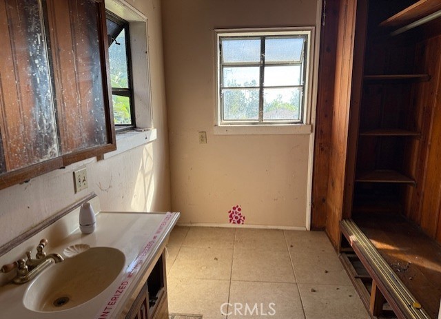 Detail Gallery Image 13 of 21 For 3130 N Mount Curve, Altadena,  CA 91001 - 2 Beds | 2 Baths