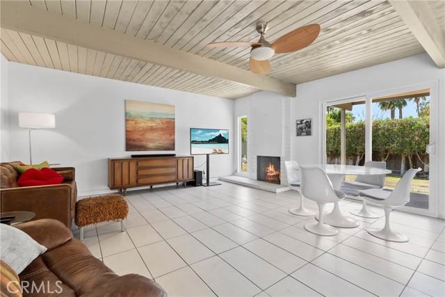 Detail Gallery Image 9 of 38 For 2719 E Plaimor Ave, Palm Springs,  CA 92262 - 3 Beds | 2 Baths