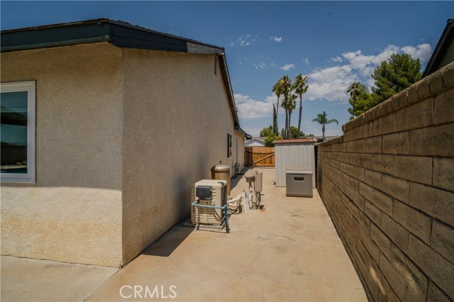 Detail Gallery Image 35 of 43 For 22396 Barbacoa Dr, Saugus,  CA 91350 - 3 Beds | 3 Baths