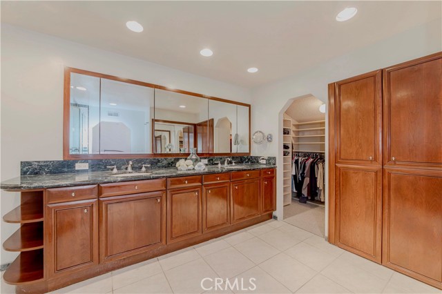 Detail Gallery Image 30 of 53 For 28012 Ridgeforest Ct, Rancho Palos Verdes,  CA 90275 - 4 Beds | 3 Baths