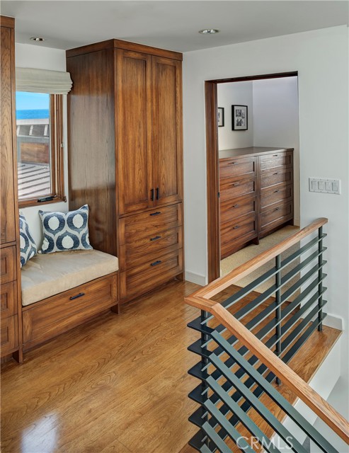 Detail Gallery Image 16 of 32 For 3301 the Strand, Hermosa Beach,  CA 90254 - 5 Beds | 4 Baths