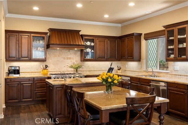 Detail Gallery Image 16 of 67 For 19 Calle Estilo Nuevo, San Clemente,  CA 92673 - 4 Beds | 4/1 Baths