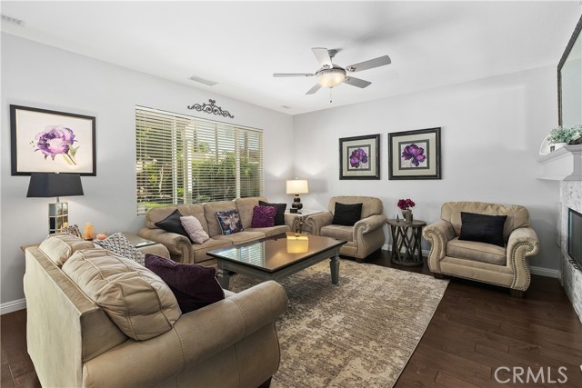 Detail Gallery Image 8 of 40 For 12390 Jacaranda, Riverside,  CA 92503 - 4 Beds | 3 Baths