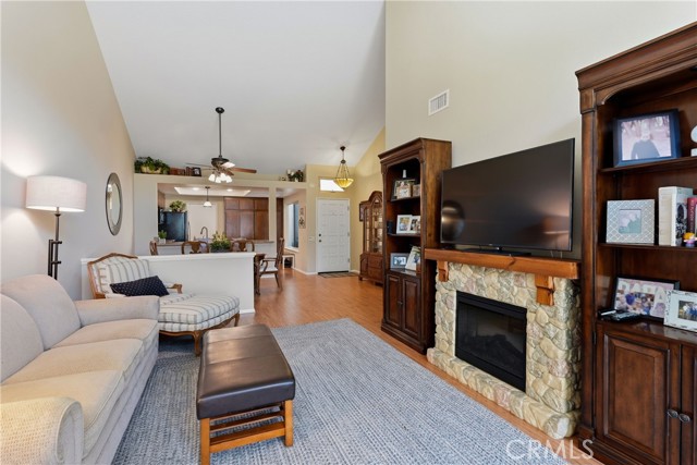 Detail Gallery Image 6 of 45 For 5380 via De La Zorra, Yorba Linda,  CA 92887 - 2 Beds | 2 Baths