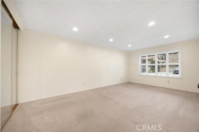 Image 36 of 45 For 12931 Cuesta Lane