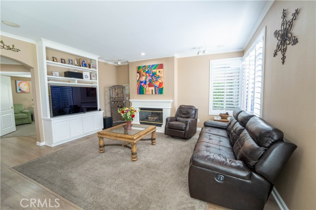 Detail Gallery Image 12 of 43 For 39560 Tinderbox Way, Murrieta,  CA 92562 - 5 Beds | 3 Baths