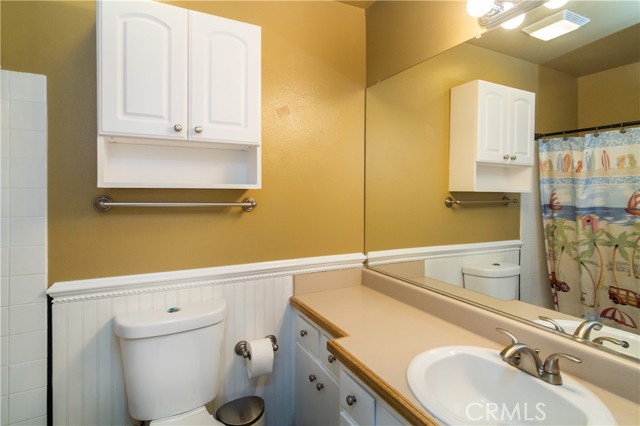 Detail Gallery Image 13 of 18 For 1033 Tapies Ct, Newbury Park,  CA 91320 - 3 Beds | 1/1 Baths