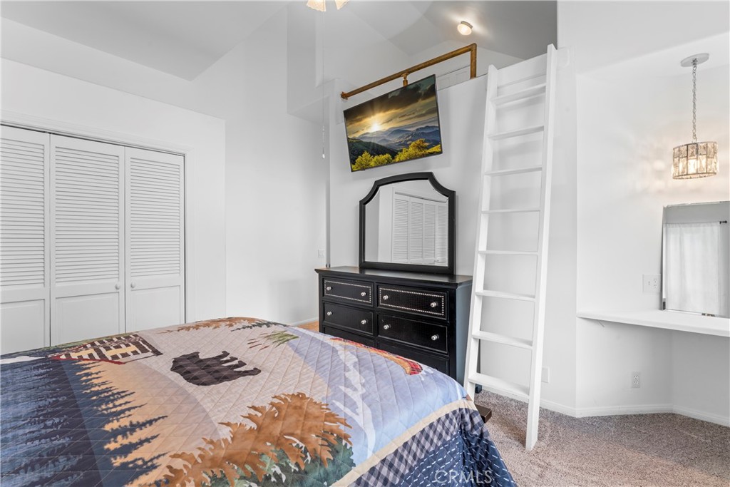 MLS #IG25237915 image #32