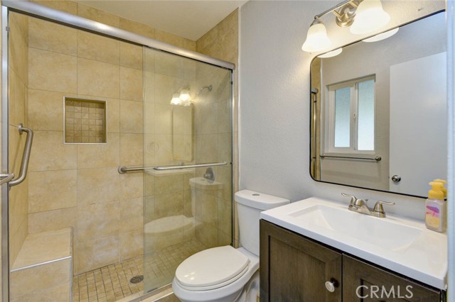 538 S Raitt Street, Santa Ana CA: https://media.crmls.org/medias/17c939e2-2ec1-4e84-a224-8fcd27ff2b72.jpg