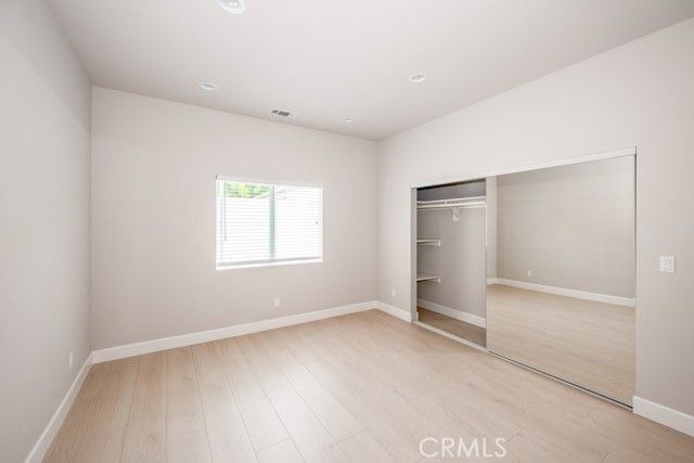 Detail Gallery Image 6 of 17 For 6148 Morella Ave, North Hollywood,  CA 91606 - 2 Beds | 2 Baths