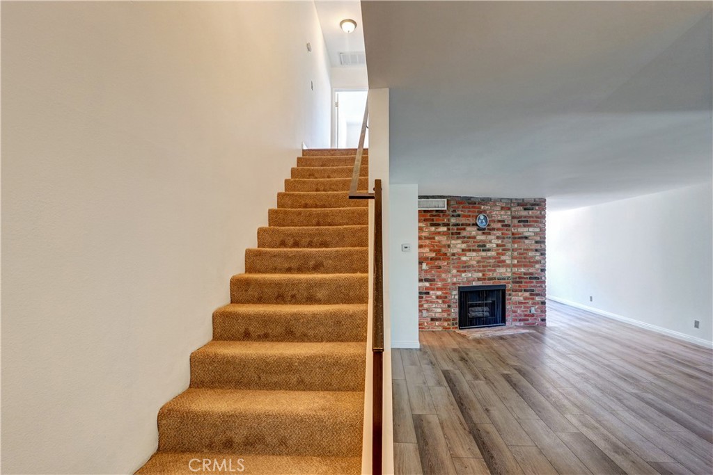 MLS #SR25269343 image #8