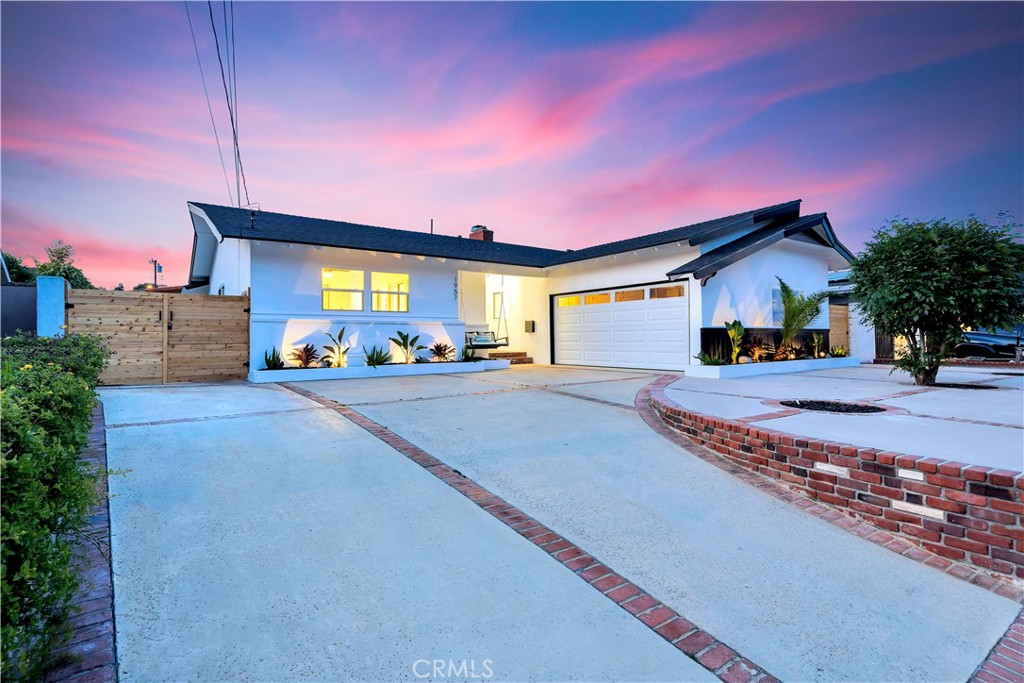 1957 Redondela Drive, Rancho Palos Verdes, CA 90275