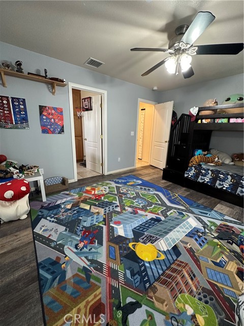 8843 San Diego Drive, Yucca Valley CA: https://media.crmls.org/medias/17cb52e4-a173-4802-a03b-173bb45f9a0f.jpg