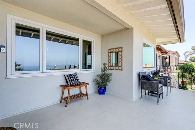 556 Via Media, Palos Verdes Estates CA: https://media.crmls.org/medias/17cb6e18-c425-4a11-90d6-4619cad4e5ec.jpg