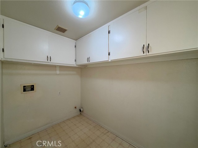 Detail Gallery Image 19 of 28 For 17540 Sagebrush Way, Carson,  CA 90746 - 3 Beds | 2/1 Baths