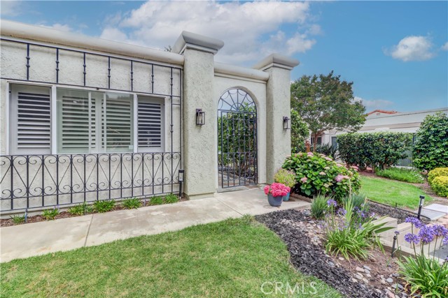 Details for 3521 Bahia Blanca  C, Laguna Woods, CA 92637