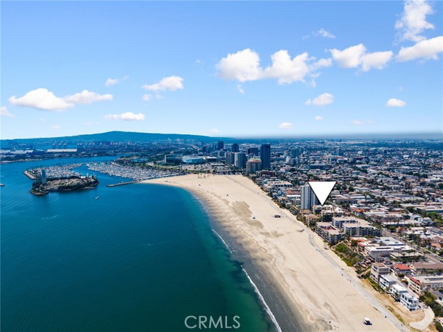 1400 E Ocean Boulevard, Long Beach CA: https://media.crmls.org/medias/17ccf189-4764-4200-a10f-e75129a097bd.jpg